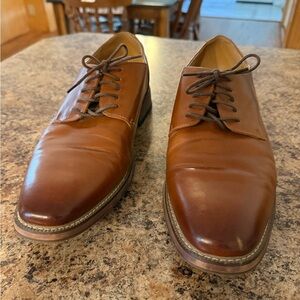 Classic Brown Leather Men's Shoes